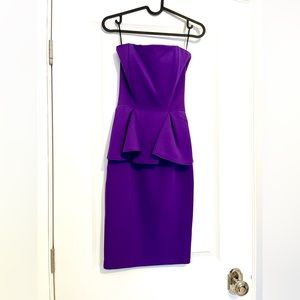 Fitted purple peplum fitted strapless dress - size 0